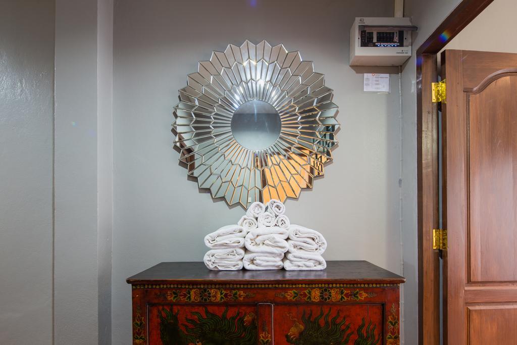 Luxury Town House In The Heart Of The Old City شيانغ ماي المظهر الخارجي الصورة