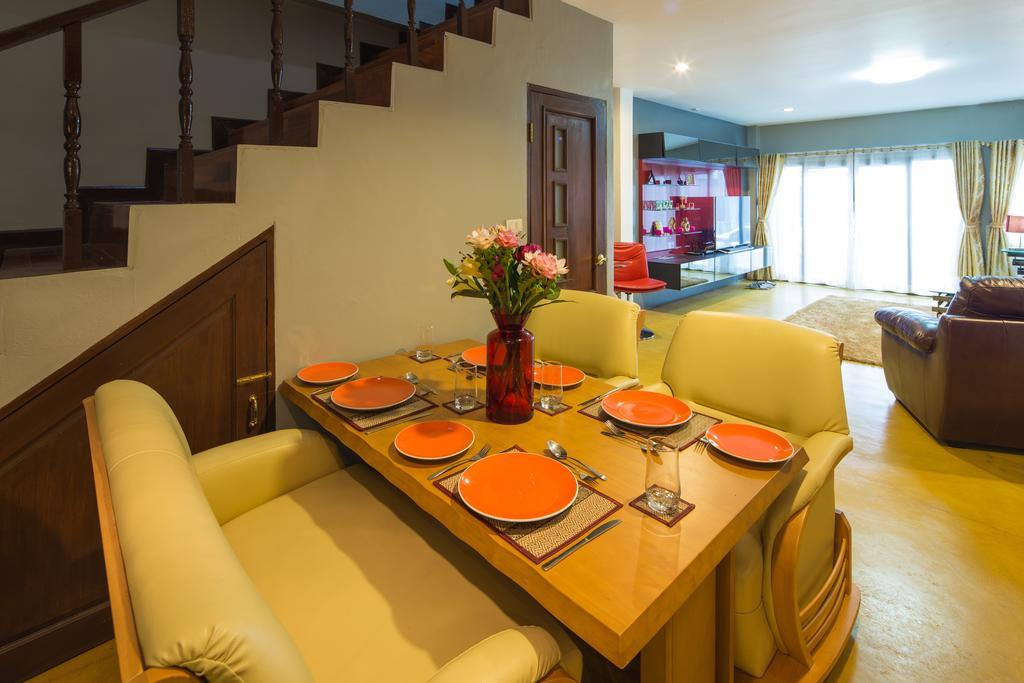 Luxury Town House In The Heart Of The Old City شيانغ ماي المظهر الخارجي الصورة