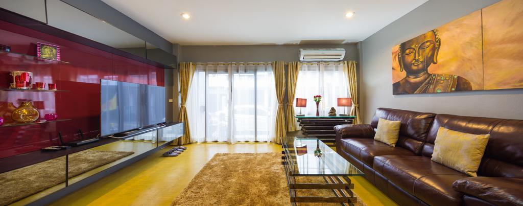 Luxury Town House In The Heart Of The Old City شيانغ ماي المظهر الخارجي الصورة